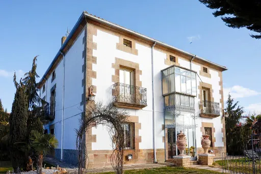Venta de Cidones: Un rincón acogedor en Cidones con deliciosa cocina española 1 Venta de Cidones: Un rincón acogedor en Cidones con deliciosa cocina española
