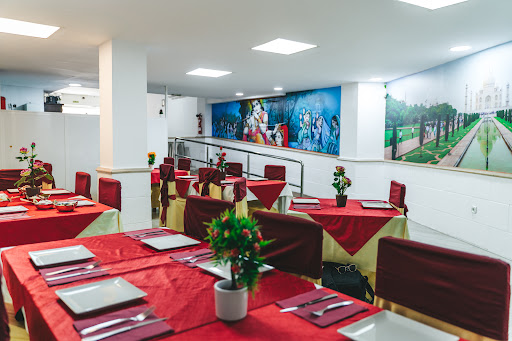 Flame Indian Restaurant: Sabor auténtico de la India en El Puerto 1 AF1QipNANkI8twcSBh1h4BweI Lvnbe zPErdTHyDK0j