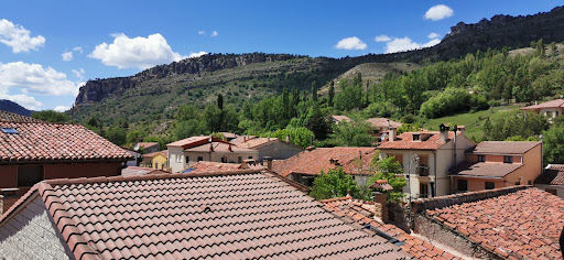 Casa Pura: Sabor auténtico en el corazón de Peralejos de las Truchas 1