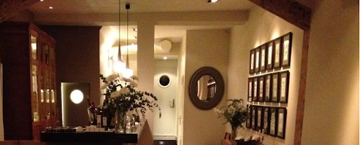 Vinoteca Moratín: Un rincón acogedor en Madrid con sabores únicos y una carta de vinos excepcional, ideal para disfrutar de la cocina casera con un toque gourmet 33 AF1QipNEA0aKWL0jRYB 9e6AYS2VoPIKT 2Ybuh3OwrI