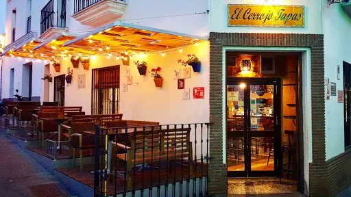 El Cerrojo Tapas: Sabores auténticos en el corazón de Alosno