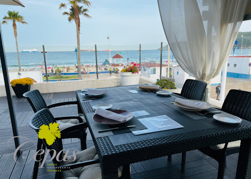 Restaurante Cepas: Tapas excepcionales en un rincón acogedor de Algeciras 22