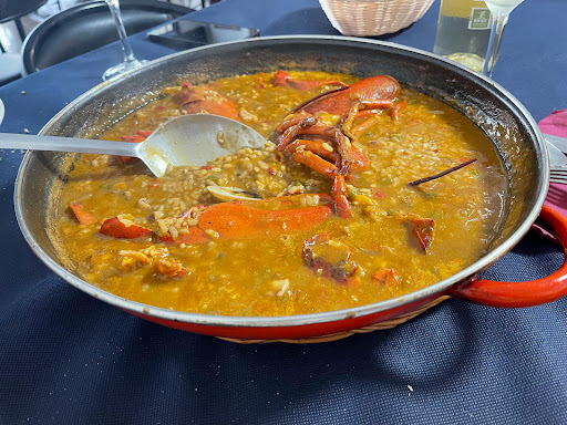 Restaurante Bar TOLO: Sabores únicos en el corazón de Vitoria-Gasteiz 1 AF1QipNHJPj95IgPnagI9fMeSQmsyVkycXVmKST0Q8bT