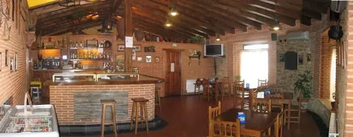 La Tinaja: Cocina casera en Sobradillo con famosos pinchos 1 La Tinaja: Cocina casera en Sobradillo con famosos pinchos
