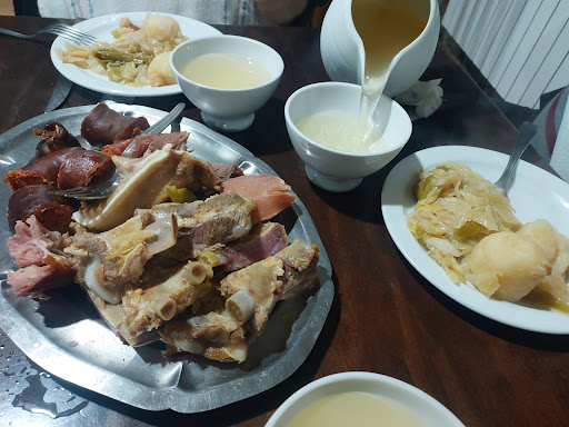 Taberna O'Burato: Deléitate con la esencia de Ourense en cada plato 40 AF1QipNLhO X2ujqeaQXb0CYgF1XsobQEHFNOC2OPjhh