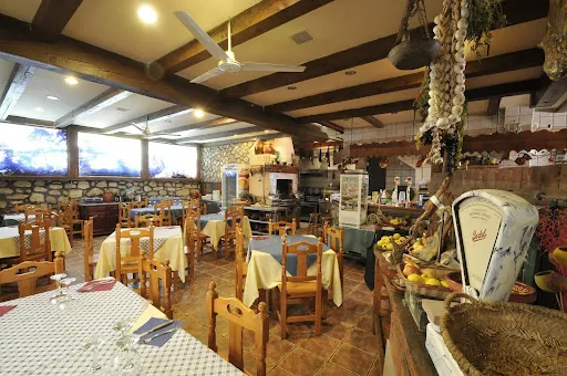 Hospedaje Rural Casa Parri: Delicias caseras en un rincón encantador de Poveda de la Sierra 1 Hospedaje Rural Casa Parri: Delicias caseras en un rincón encantador de Poveda de la Sierra