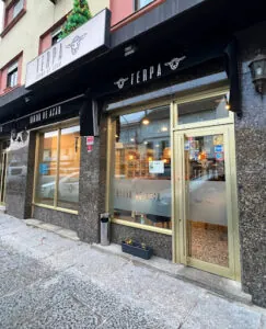 Restaurante Asador Terpa: Sabor auténtico en El Espinar con su famoso lechazo asado