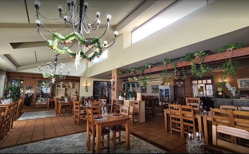 Asador de Carlos: La mejor experiencia culinaria en Traspinedo con sus irrepetibles pinchos de lechazo