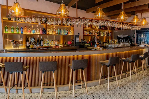 Número Uno Steakhouse: Deléitate con las mejores carnes en el corazón de Valencia