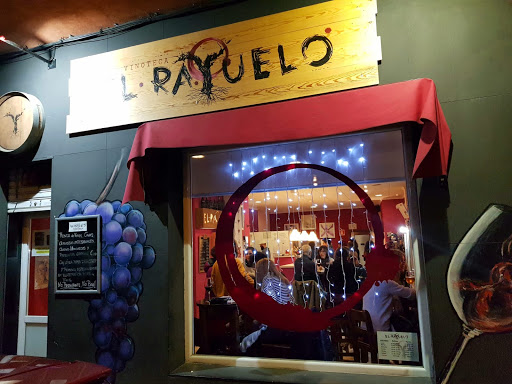 WH-Winehouse: Sabores únicos en el corazón de Cuenca 1 AF1QipNPx38TqRvHkF4XaqaNvXF g9cofz5yYCyeNTf9