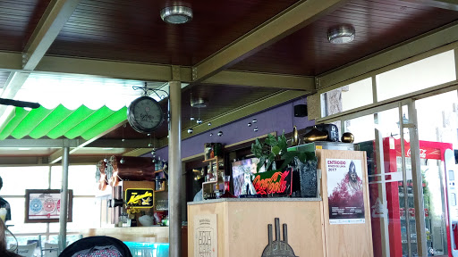 Cafetería O Toural: Un rincón acogedor en Xinzo de Limia con delicias caseras 1 AF1QipNUG6vAQZb0SM5CPlJP81dfhyxHg1QNs DdAom6