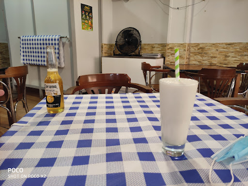 Café Bar Nimax.: Sabor auténtico en el corazón de Albacete 1 AF1QipNUkK5wmECcY87imfOq eTfk7RLoPJs0WCfOCAP