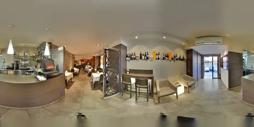 La Fondue: Deléitate en Valencia con auténticas fondues de chocolate y queso