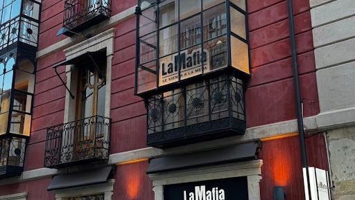 La Mafia Se Sienta a La Mesa - León: Sabor auténtico italiano en el corazón de León 32 AF1QipNWj3I2gK6GYnG2bCuJQAvANcZjjODw8bbNqoZ