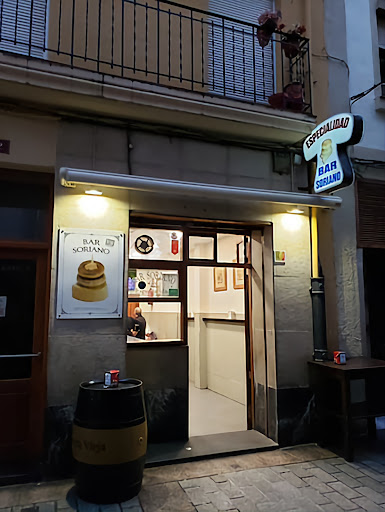 Bar Soriano: Deléitate con los icónicos champiñones en Logroño 14