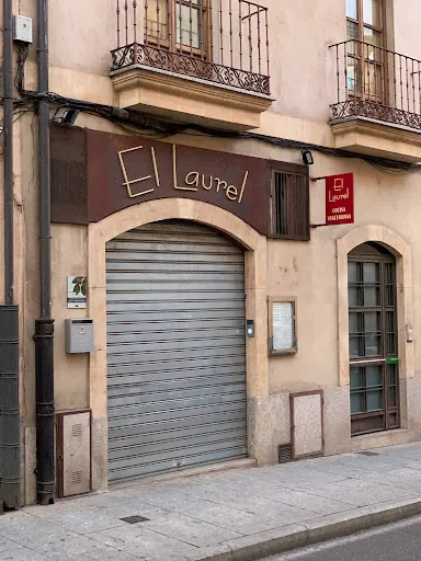 El Laurel: Deliciosa cocina española en el corazón de Salamanca