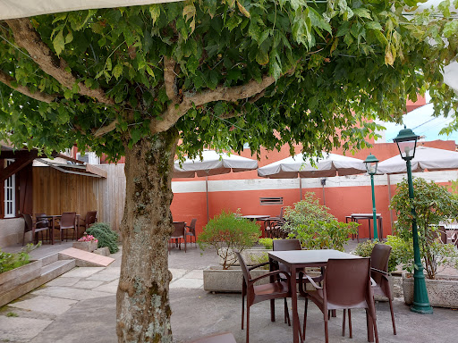 El Ventanal: ¡Disfruta de deliciosas pizzas en Vigo! 59 AF1QipNYwfQR8rhSW04QSzowZfOAQh78ooJZPsZBVMoL