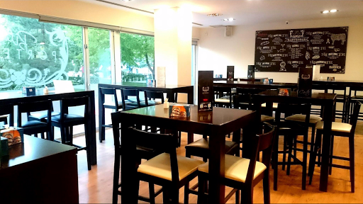 Bien porteno: El rincón argentino ideal en el corazón de Cuenca 1 AF1QipNZTKt cFPsJPcljvyC19QwUYFWfrZzJtW1FWnN