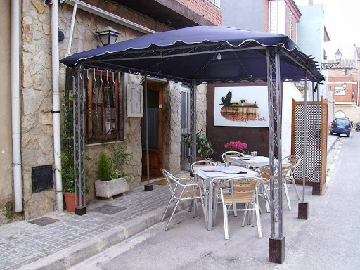 Pasqualet: Sabores mediterráneos en el corazón de Valencia 1 AF1QipNZaFbNH2VVRK e6XH