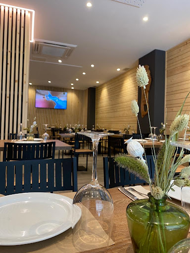 Restaurante Conde Parrillada: Deléitate con auténticas parrilladas gallegas en el corazón de O Carballiño 1 AF1QipNZtpCp op OkIeJZhS4L43G088Gj2jEI8k5lKh