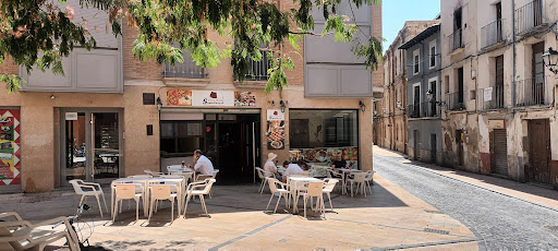 Syrian House Restaurante: Sabores auténticos de Siria en Huesca 50 AF1QipNZv XRnzx18FGtQHZDcOWj IBucD3G mVpQlF