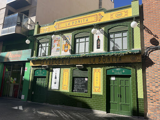 Bar restaurante LA BONITA: Un rincón sabroso en Albacete con encanto único 1 AF1QipN Ta KM96 BoDb cb41ZYsVuhoiKH33l7R9GC