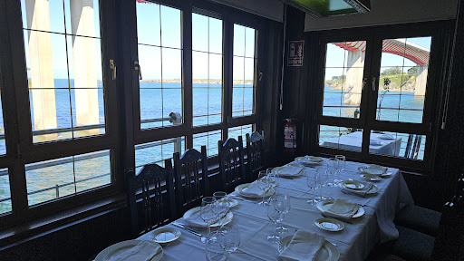 Restaurante San Miguel: Sabores del mar con vistas al puerto 28 AF1QipNatmg3InuzlEWbbAy 3PnBXoiDdY uHtA0CWyO