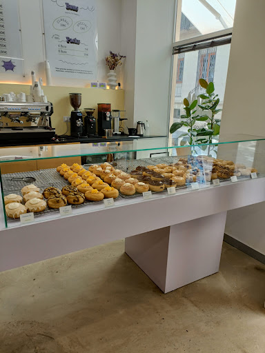 Bun And Coffee: El rincón gourmet de Málaga que eleva tu café con deliciosos buns 34 AF1QipNdwm24NOvZiL29tOyDdaP01A4yOZykznOjkLjI