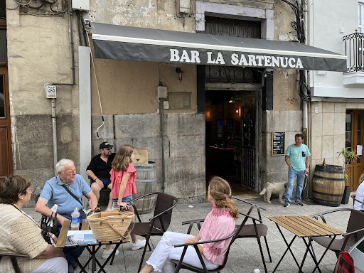 La Sartenuca: Sabores auténticos en el corazón de Santander 1 AF1QipNetAP4FC