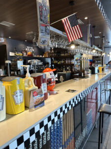 Salvaje American Burger | Hamburguesería Vitoria: ¡El lugar que redefine tus antojos de hamburguesas en el corazón de Vitoria! 10 AF1QipNi4Yux1UboJc8Hqqk0WhZe17ABeGBnITdFlpun