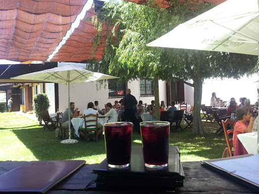 Restaurante El Pozuelo: Sabores de la costa andaluza en un rincón encantador de Tarifa 1 AF1QipNiFl