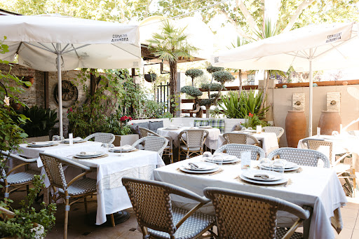 Beytna Restaurante: Un rincón acogedor en Madrid con cocina mediterránea 1 AF1QipNioiJ7gWwPTtpImEPZitO9wINdf2rUvG8sbrK7