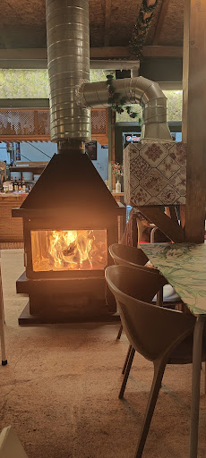 Pizzeria Don Giovanni: Disfruta auténticas pizzas al horno en Granada 32