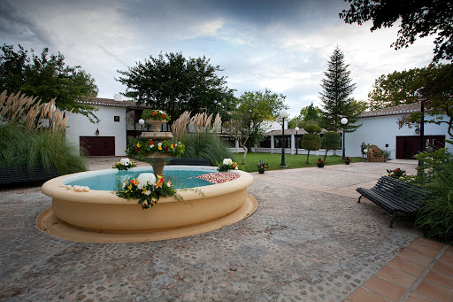 Parador de Albacete: Disfruta de la mejor comida en un acogedor rincón de la ciudad 5 AF1QipNjerfeSWpS qoFo1O4VlSbTX pXbhd7bgAvQWu