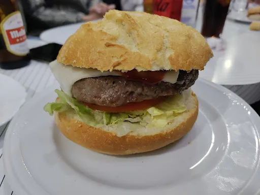 Restaurante Freiduría Condal: Deléitate con las mejores frituras en Benavente