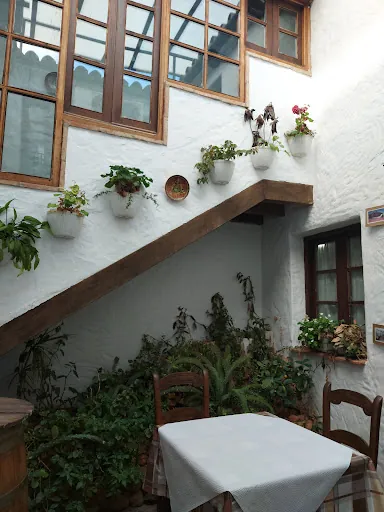 La Posada de Abuela: Sabores auténticos y ambiente acogedor en El Gastor