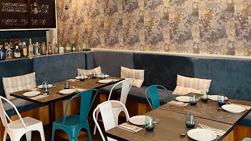 MADHUR gastrobar: Sabores únicos en el corazón de Castelló 17