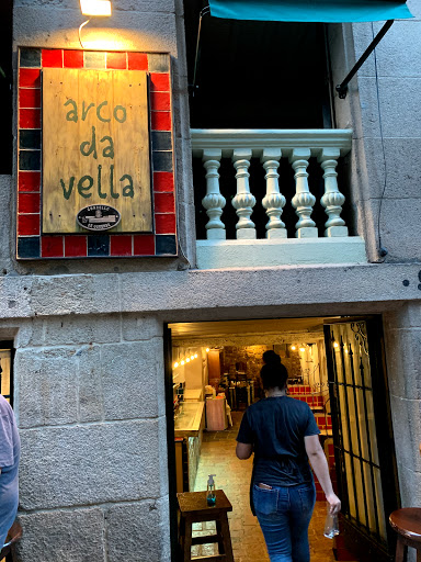 Arco Da Vella: Sabores de tapas en el corazón de Ourense 1 AF1QipNlJvkB4W0s ME qBppbA 6wQU78ZXi7HvOA1NL
