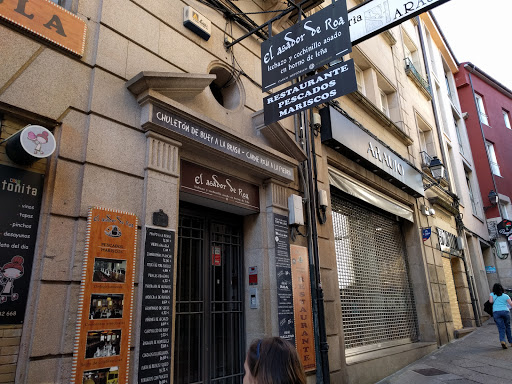 El Asador de Roa: Sabores únicos de cochinillo en el corazón de Ourense 1