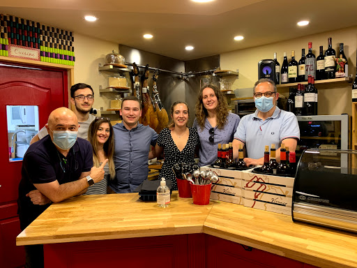 Taberna El Sardi: Un rincón acogedor en Zaragoza con sabores únicos 1 AF1QipNn CfOOHweAhPobUajznAAnTpfEzPLm8S0A cz