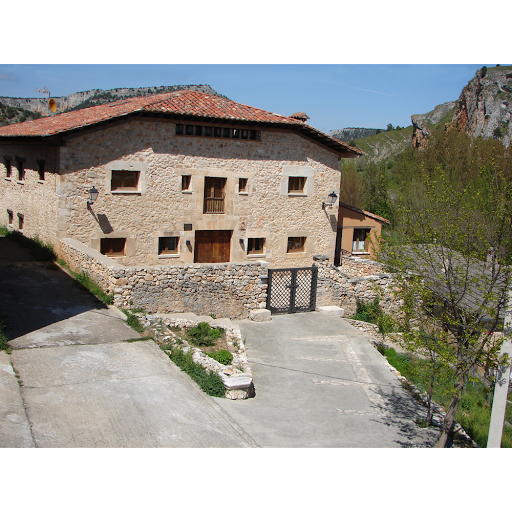 Restaurante Los Templarios: Sabores inigualables en un rincón encantador de Ucero 27