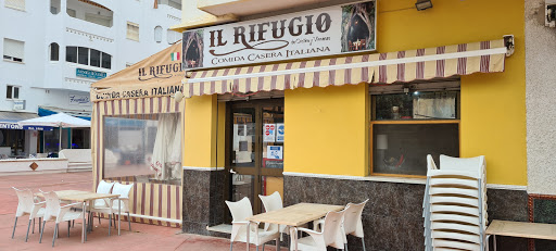 Il Rifugio: Sabores auténticos en un rincón familiar de Benalmádena 41 AF1QipNopo0incAcn CmnN28daUz60F6GlsS2XYhfUfJ