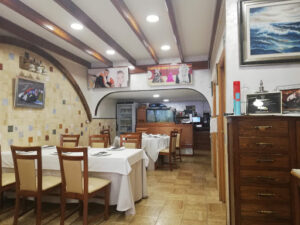 El Caldero: Delicias de pescado en el corazón de Alicante 8 AF1QipNpP7tEiaGk8ylkh17IEWjsc9kxyqtRohh8C6L2
