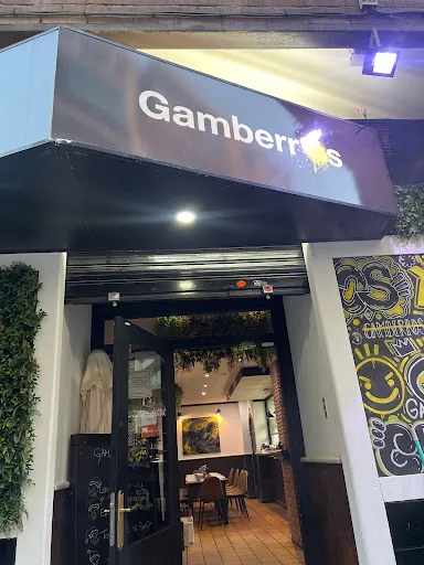 Gamberros.Bar: Sabor auténtico en el corazón de Granada