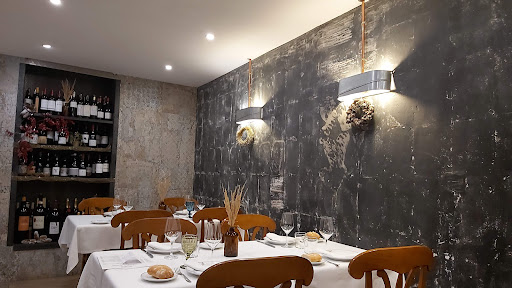 Casa Augusto Arranz: Deliciosos torreznos en la Plaza Mayor de Soria 26 AF1QipNqs1nHQ7YyqCM90nUD fZN76gB7EaMWHiJUauq