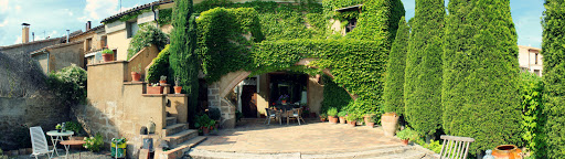Cocina española y un ambiente familiar en La Posada de Lalola en Santa María de Dulcis 52