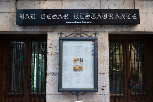 Restaurante Cesar: Sabores auténticos y buena compañía en Pastrana 1