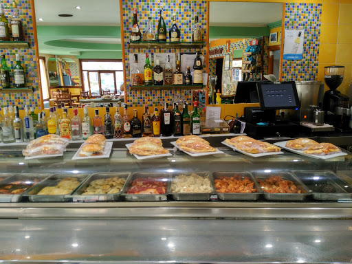 Bar Restaurante Poli: Un rincón acogedor en Pancorbo con deliciosa comida casera 1 AF1QipNrlyuzhLaKjpmwKNVyEOlo7M3fqv9BrslJjk8V