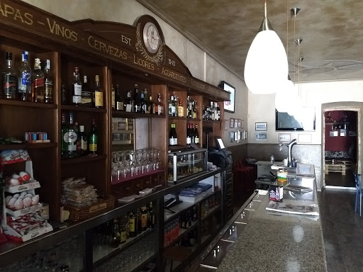 Norte: Sabor auténtico gallego en el corazón de A Rúa 1