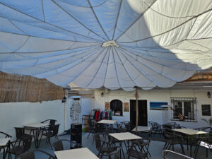 La Aldea del Arte: Sabor y arte junto al Mediterráneo 6 AF1QipNvI0RmKHFTyGy3dQNJjdgnOf6 3OmSenfG9cSr